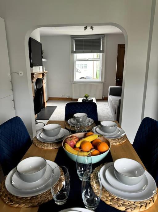 Apartamento 2-bedroom House In Town Centre *