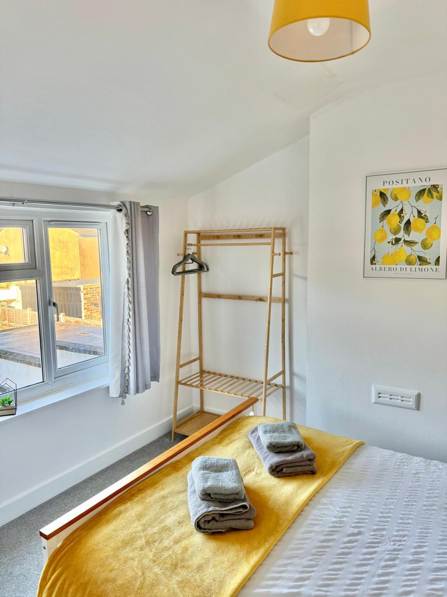 Apartamento 2-bedroom House In Town Centre *